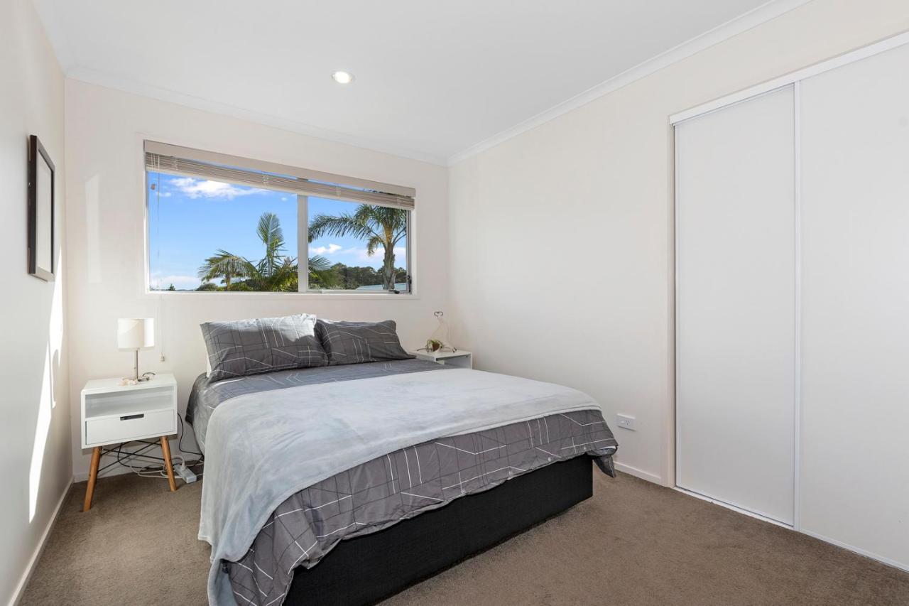 The Nautical Bach - Mangawhai Heads Holiday Home Exterior photo